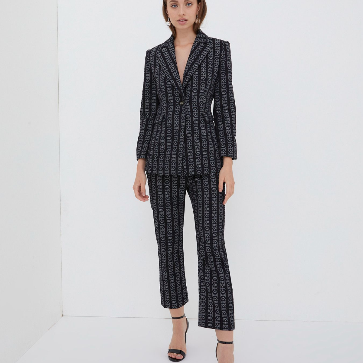 MOTIVI (3) Pantaloni damă Motivi mărime 40 – negri cu model – casual / office - imagine 1